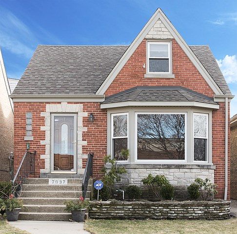 1st image of 7037 W Cornelia Ave