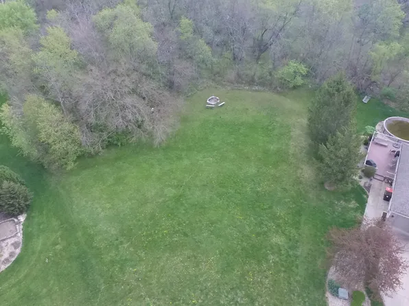 63 Cobble Creek Ln, Heyworth, IL 61745