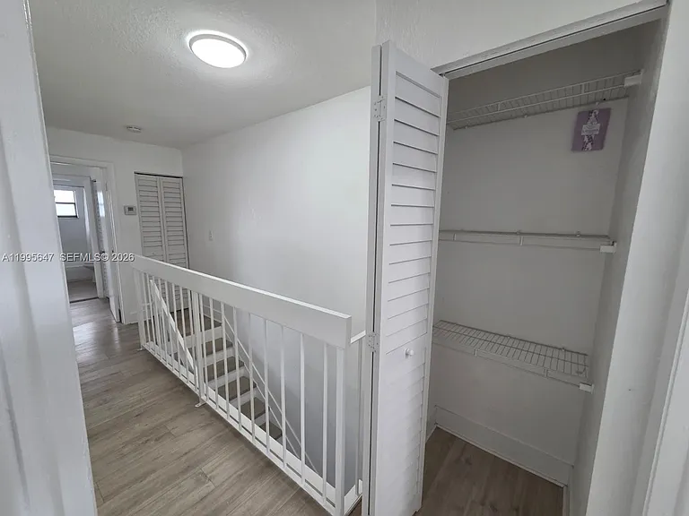 550 SW 115th Ave #405H — Photo 37