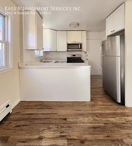 4916 N Harlem Ave Photo 1