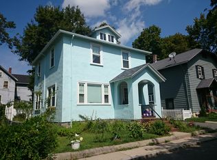 26 Garth Rd, West Roxbury, MA 02132