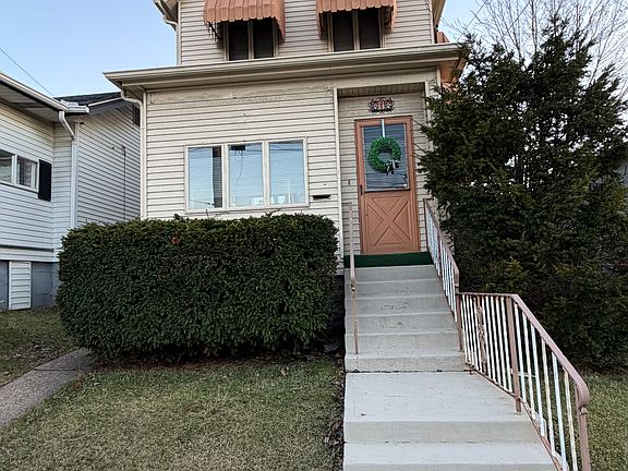 2nd image of 616 Saint Clair Ave