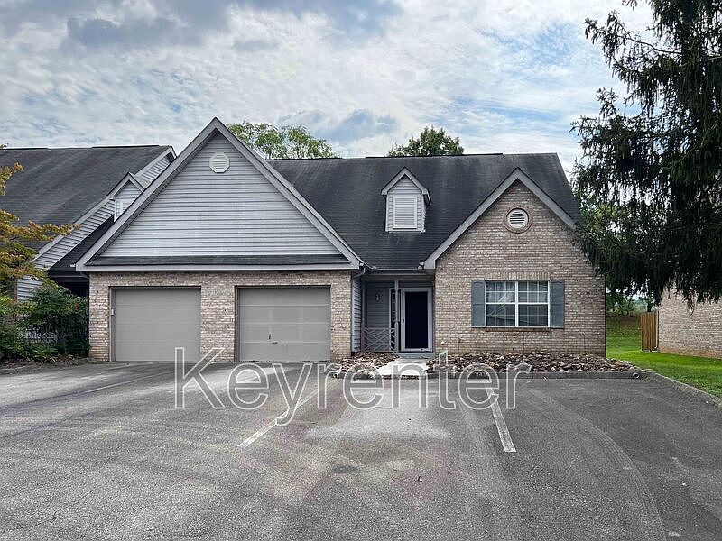 1st image of 3410 Tupelo Way