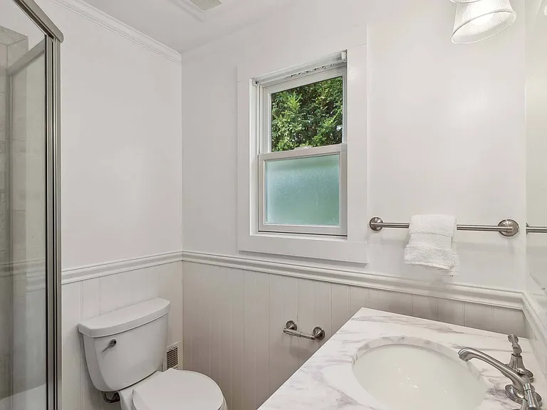 48 Driftwood Ln — Photo 17