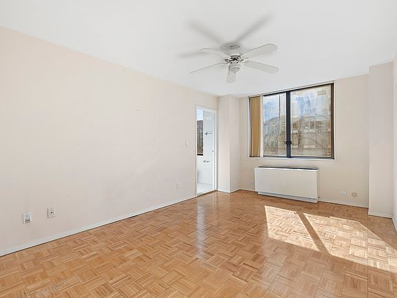 5th image of 300 E 54th St APT 19D