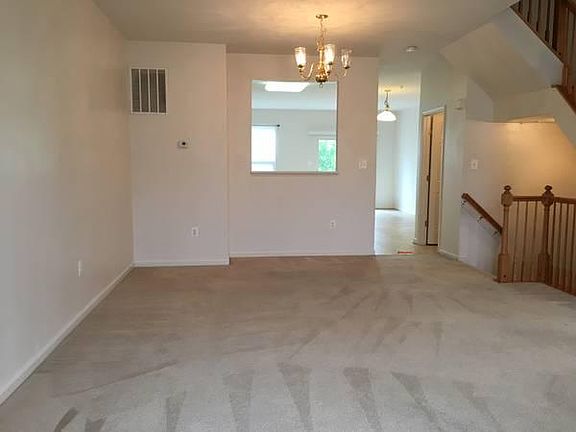 2nd level, living rm, to kitchen