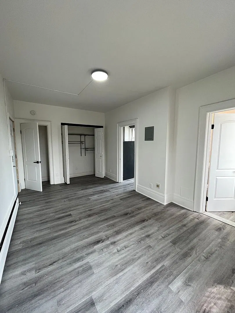 Now Leasing - Fully Renovated Allentown Apartments ! — Photo 4