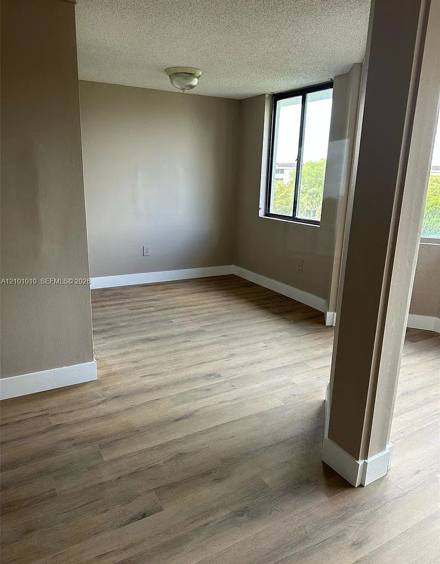 Verabella Falls Condo — Photo 2