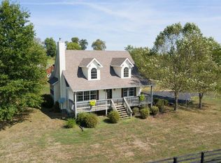 205 Stone Rd, Paris, KY 40361