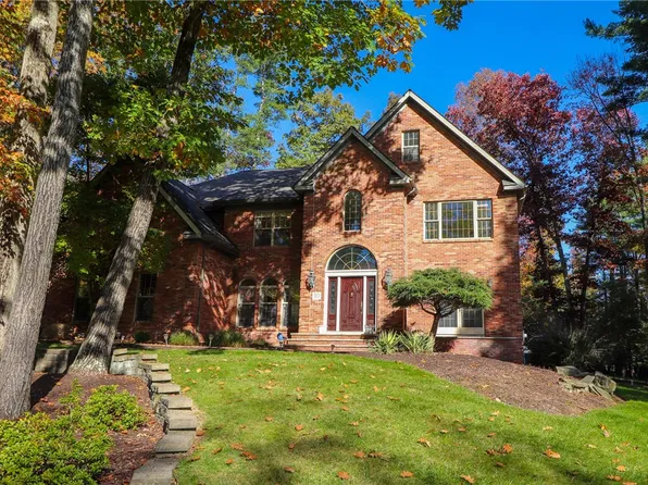 10 Linden Ln, Painted Post, NY 14870