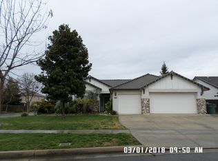 2920 W Tyler Ave, Visalia, CA