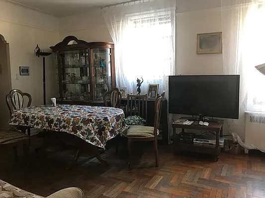 Sold by Continent Realty LLC | media 3