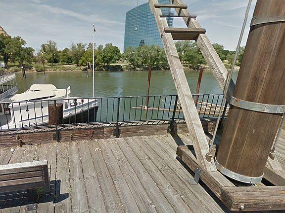 3rd image of 1023 Front St APT 30