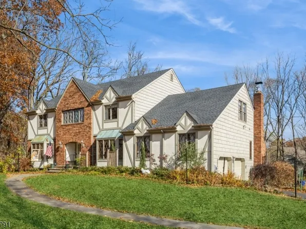 73 W Springtown Rd, Washington Twp., NJ 07853