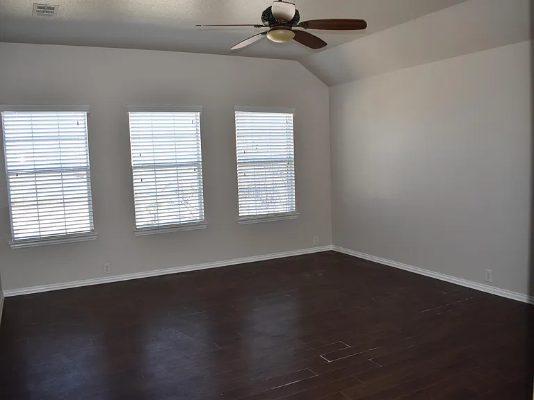 2124 Scott Creek Dr — Photo 7
