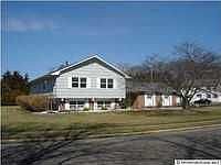 1st image of 864 Astoria Dr