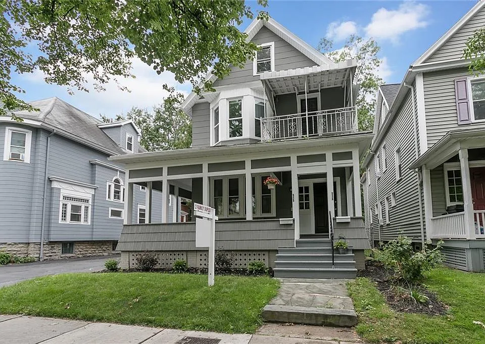 513 Oxford St #2