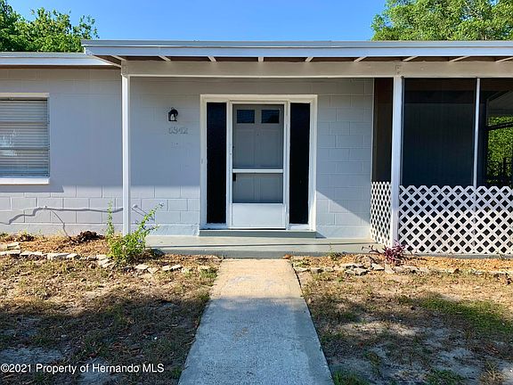 3rd image of 6342 Talbot Cir
