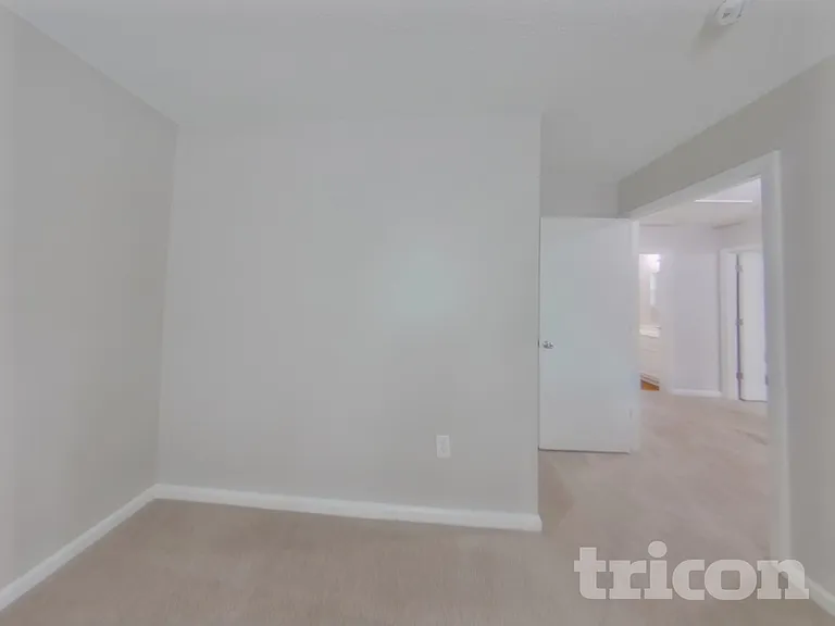 8339 Mission Hills Rd — Photo 11