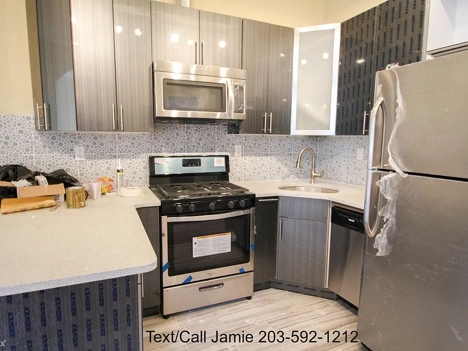 238 Schefer St_02