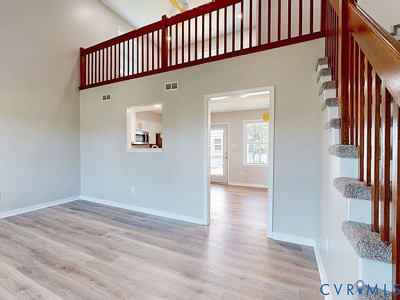 4th image of 6209 Rivendell Ct