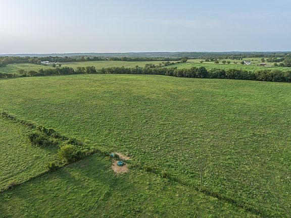 4th image of 5291 S 127th Road
