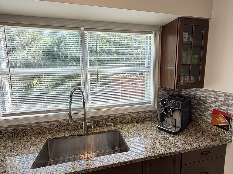 Walnut Cir — Photo 13