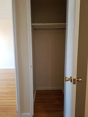 Rented by BRICK & GALO REALTY CORP | media 28