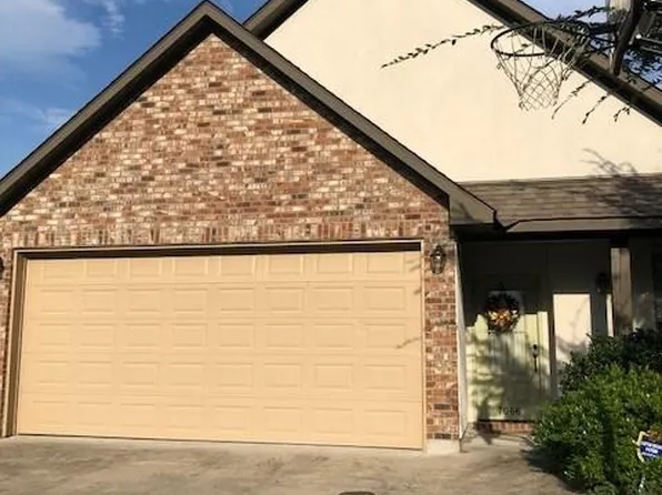 7066 Marshal Bond Dr, Zachary, LA 70791