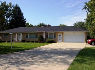 39410 N Winchester Rd, Wadsworth, IL 60083