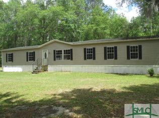 1601 Peter King Rd, Riceboro, GA 31323