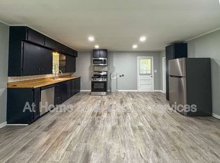 2626 W Page St, Springfield, MO 65802