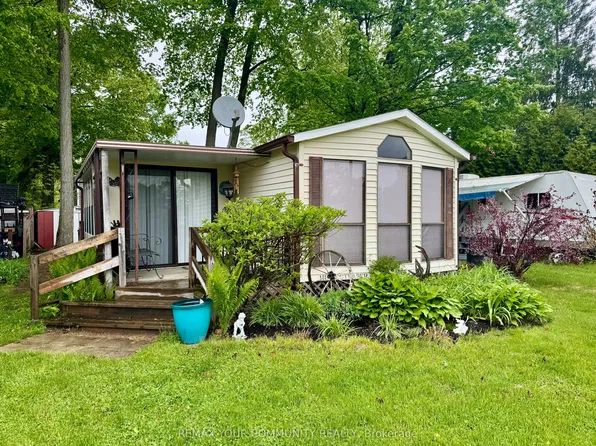 285 Crydermans Side Rd #42, Georgina, ON L0E 1A0