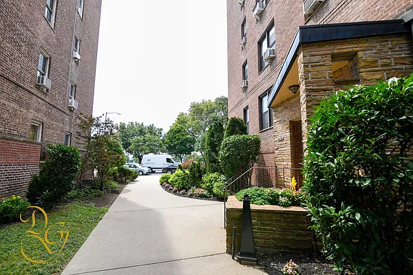 Sold by Dorsa Group | media 26