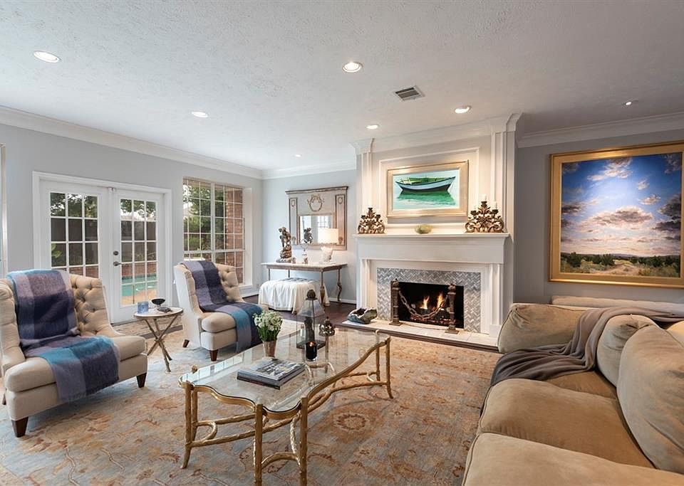 1st image of 1809 Waterford Ln