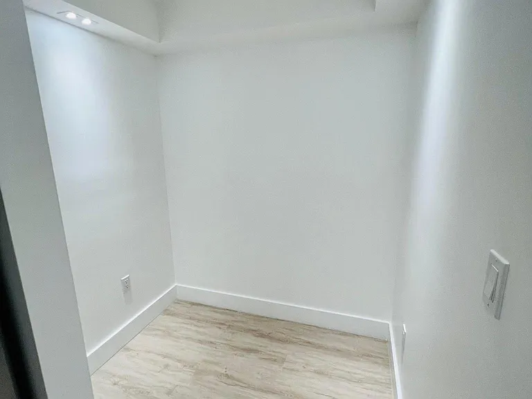 3200 Collins Ave #56 — Photo 3