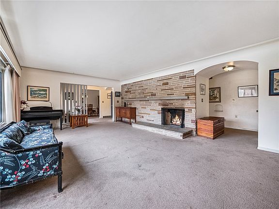 5th image of 2A Willow Farms Ct