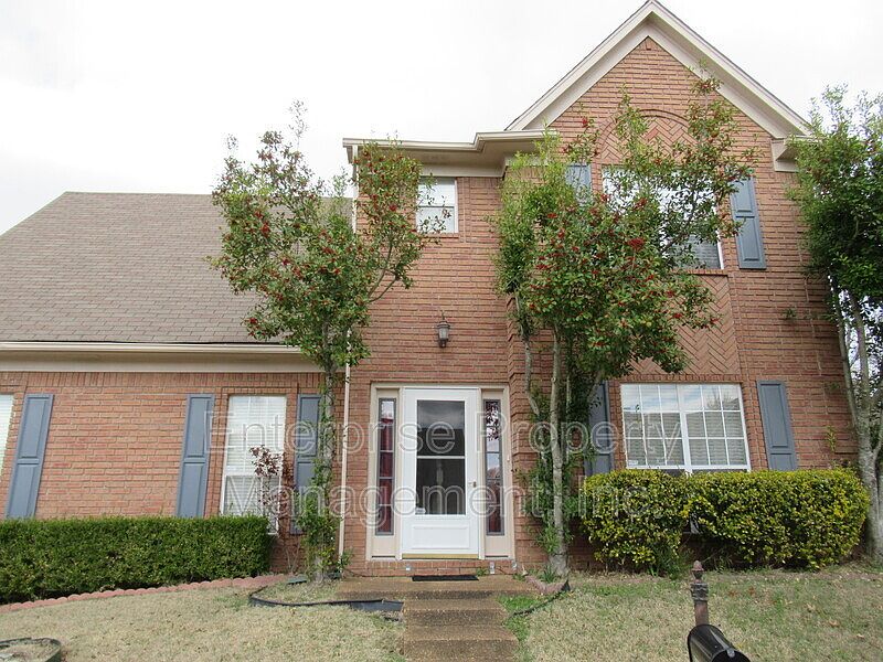 1st image of 8670 Ashley Glen Cir S