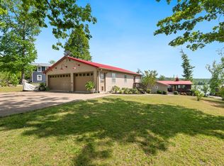 782 Driftwood Dr, Lobelville, TN 37097