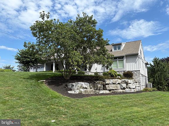 5th image of 957 Mondale Rd