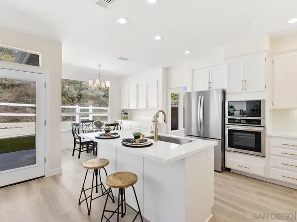 7804 Pipit Pl, San Diego, CA 92129