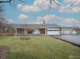 8475 Roachester Cozaddale Rd, Pleasant Plain, OH