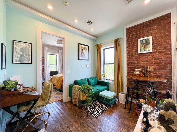 58-25 Myrtle Ave #3A