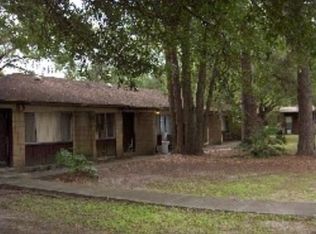 710 NW 16th Ave APT 14, Gainesville, FL 32601