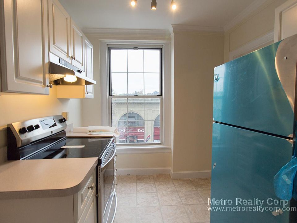 1st image of 1288 Beacon St #301