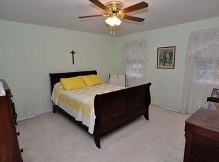 1718 Saddle Ridge Ct, Vienna, VA 22182