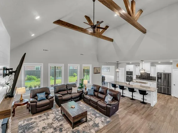 1510 Florentine Rd, Centerton, AR 72719