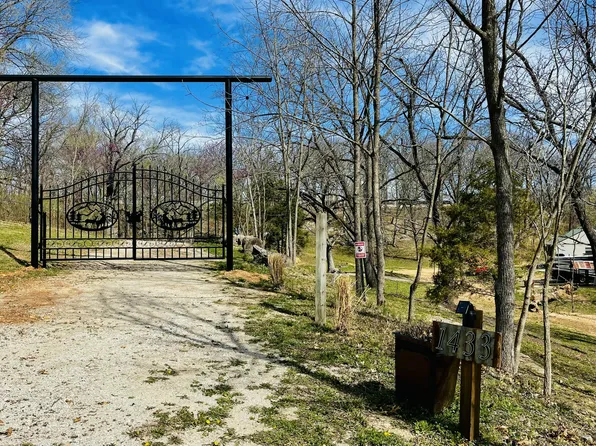 1433 E Warren Avenue, Ozark, MO 65721