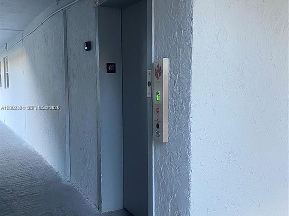3rd image of 1735 W 60th St APT M301