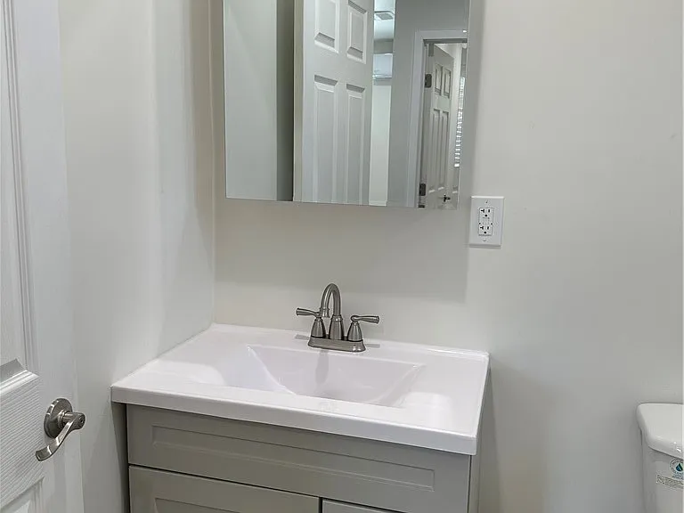 14325 Martha St — Photo 13